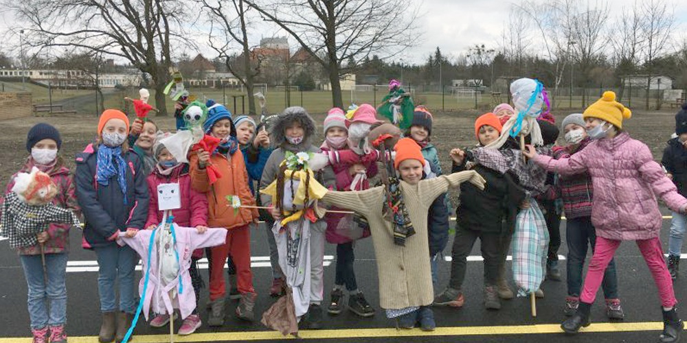 Szkoła Podstawowa nr 90 - pierwszy dzień wiosny
