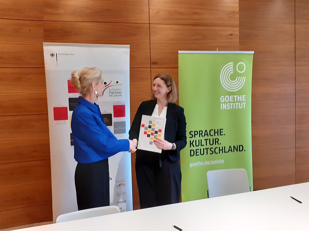 Szkoła Podstawowa nr 90 - komunikat